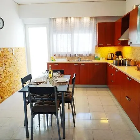 Holiday home Maria's *